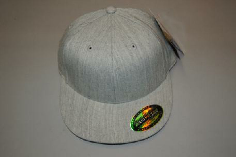 Flexfit 210 Fittet Cap Heather Grey